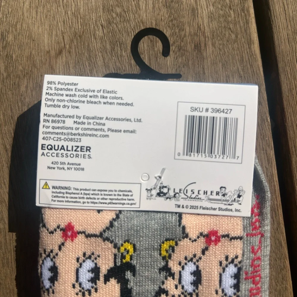 Betty Boop Crew Mid Calf Adult Full Toe Socks Novelty Gift OSFM 1 Pair Gray Red